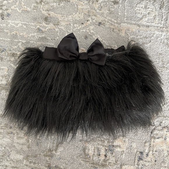 The‎ Tiny Universe Faux Fur Outfit - Picture 6 of 9